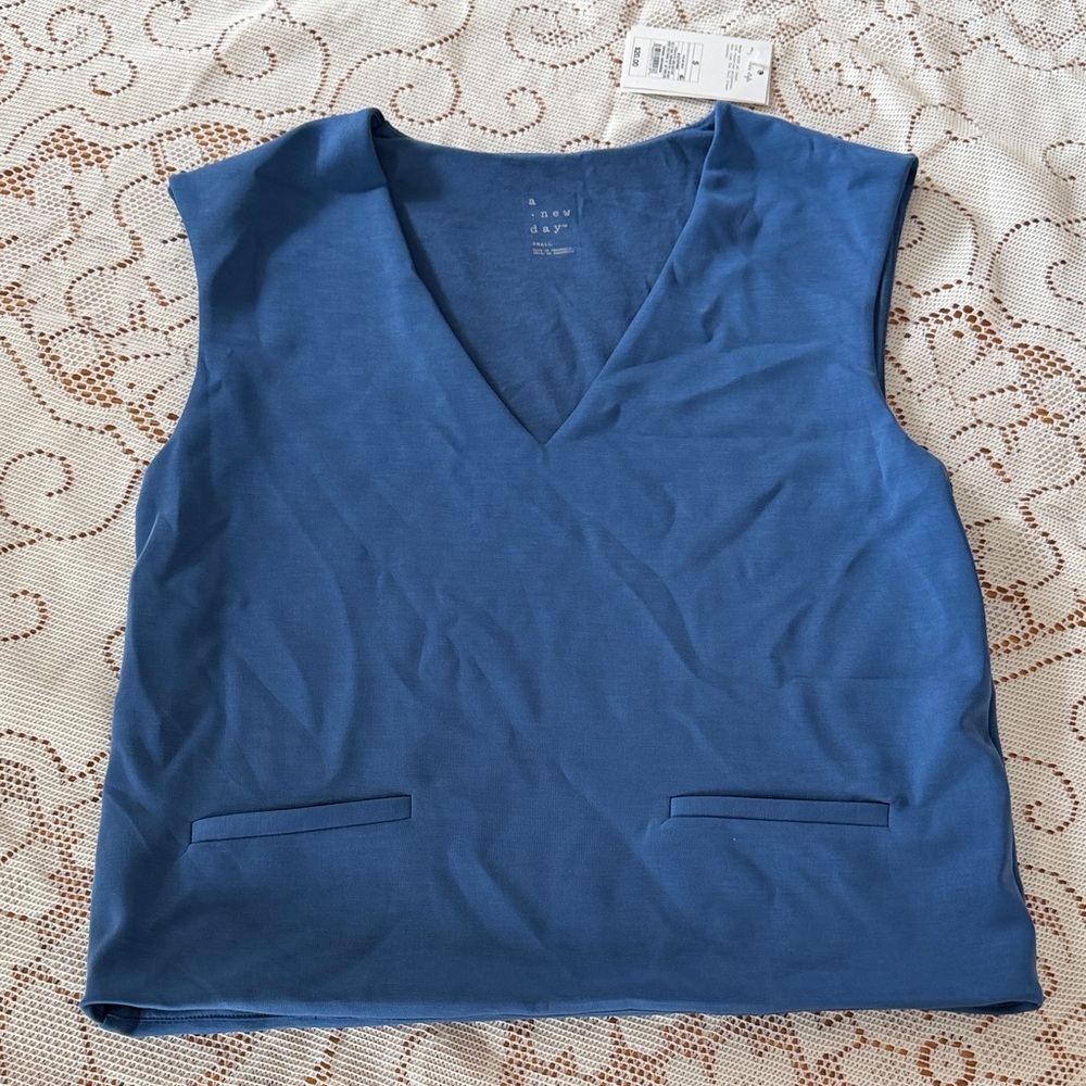 a new day Women's Blue V-Neck Tank Top
